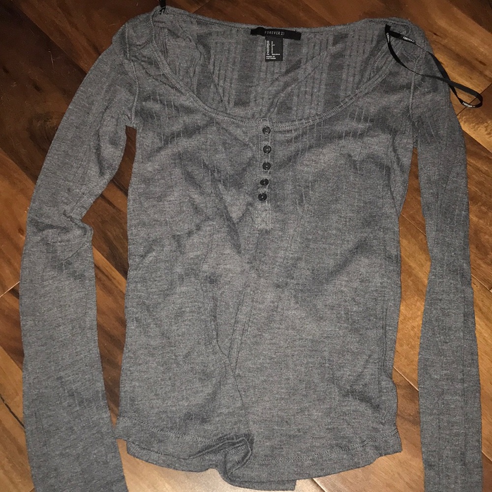 Long sleeve top